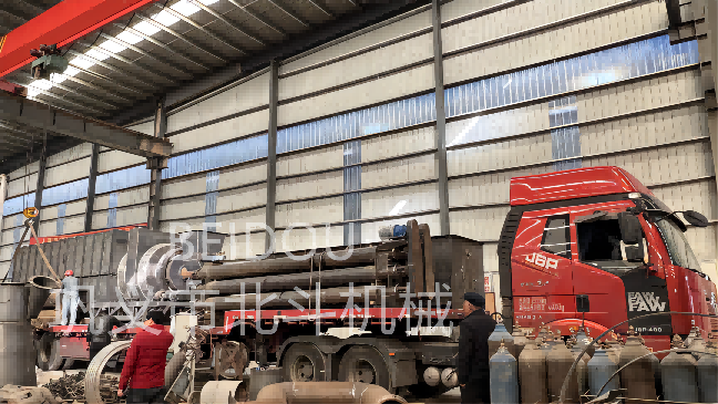 垃圾午夜成人在线观看资源化处理废弃物,装车发往广东