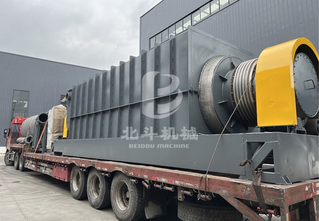 竹屑午夜成人在线观看装车发货忙不停,及时交付福建客户