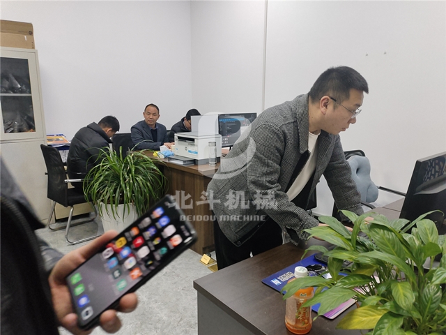 节能的连续式枣核午夜成人在线观看为客户的考察之旅画上句号