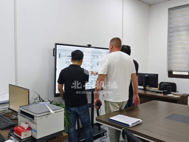 现场需求沟通,客户来访展开深度技术交流